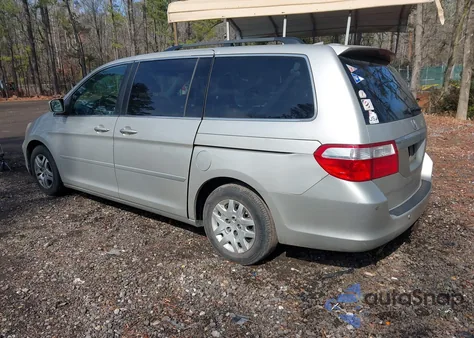 2006 Honda Odyssey Touring z USA, uszkodzony, nr VIN 5FNRL38826B004071